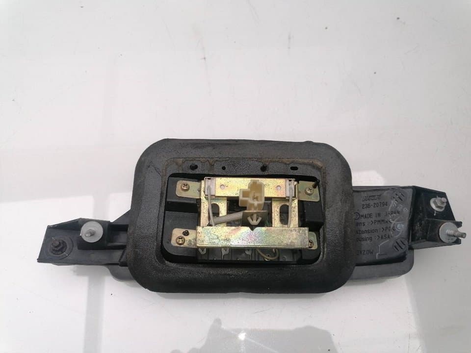 Piloto trasero izquierdo SUBARU LEGACY BERL./FAMILIAR B11 (BD/BG) 2