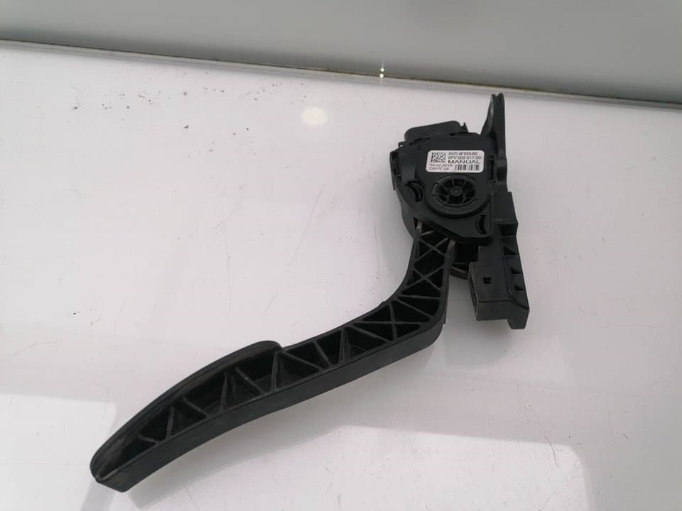 Pedal acelerador FORD TOURNEO COURIER (C4A) 4