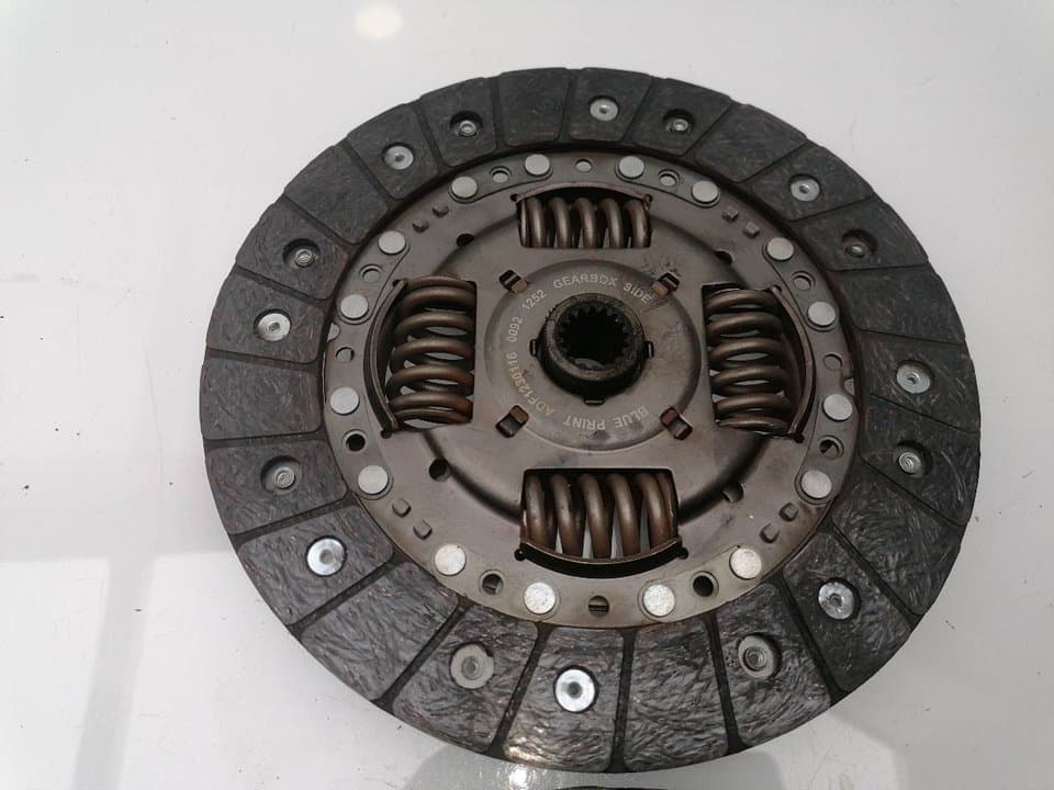 Kit embrague FORD TOURNEO COURIER (C4A) 2