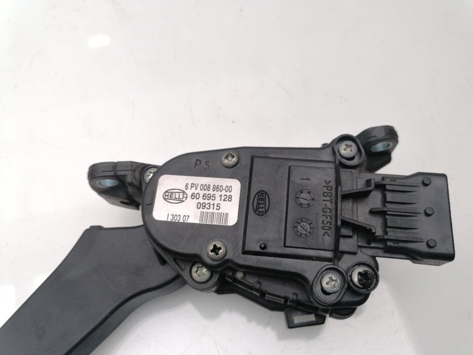 Pedal acelerador ALFA ROMEO 159 (140) 4