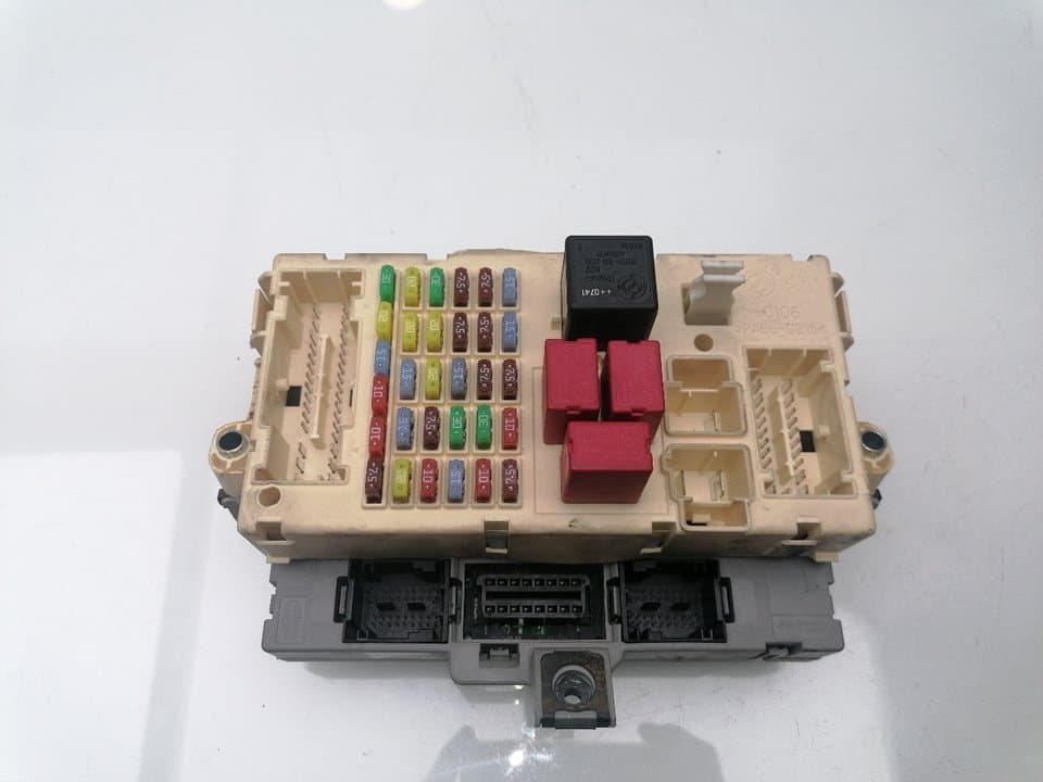 Caja reles / fusibles ALFA ROMEO 159 (140)