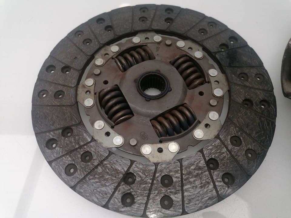 Kit embrague NISSAN TERRANO/TERRANO.II (R20) 3