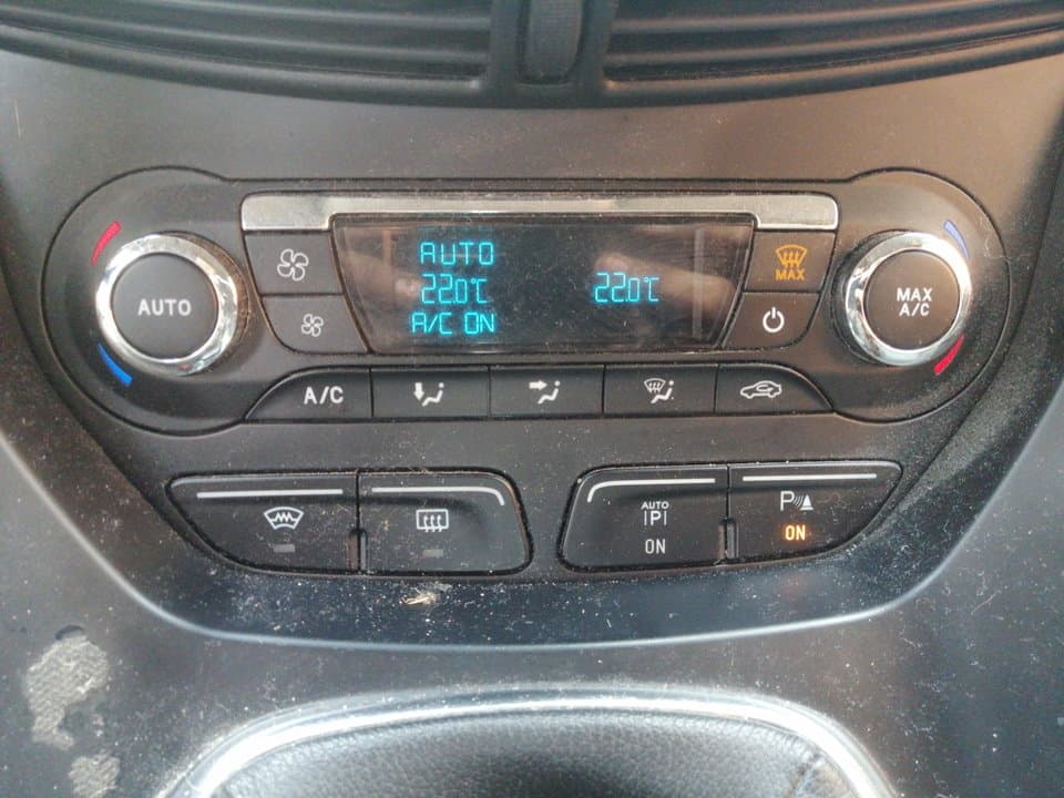 Mando climatizador FORD C-MAX 5
