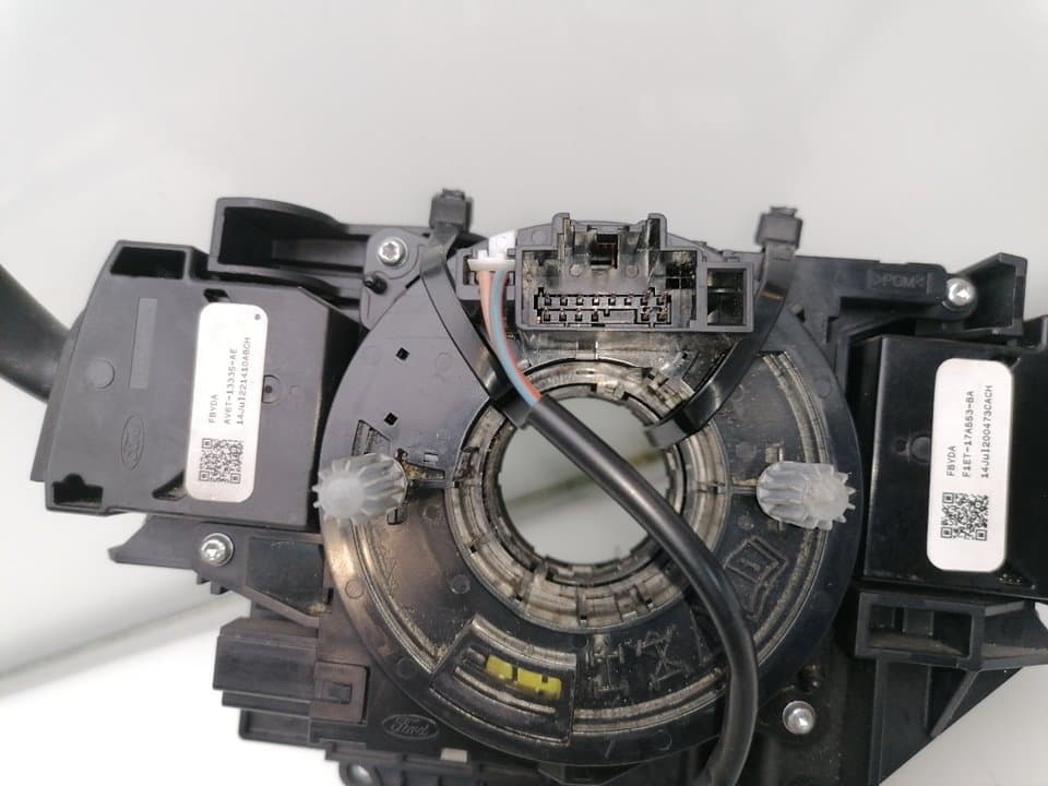 Mando multifuncion FORD C-MAX 3