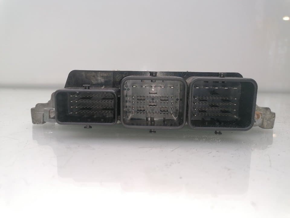 Centralita motor uce FORD C-MAX 2