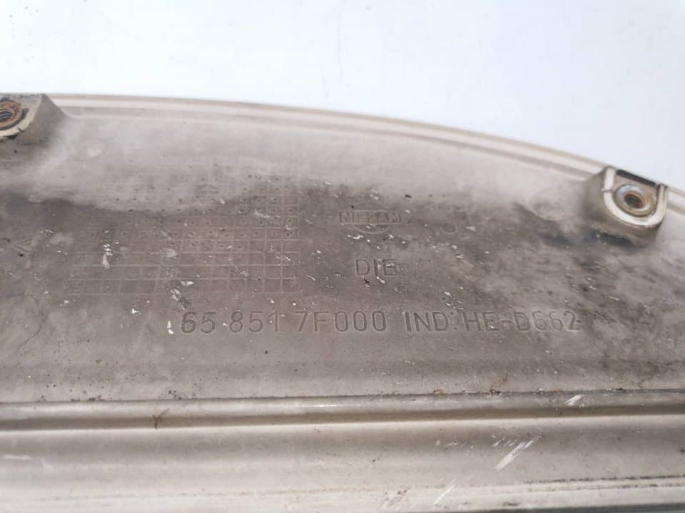 Plastico NISSAN TERRANO/TERRANO.II (R20) 3