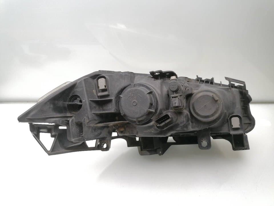 Faro izquierdo RENAULT MEGANE II BERLINA 3P 5