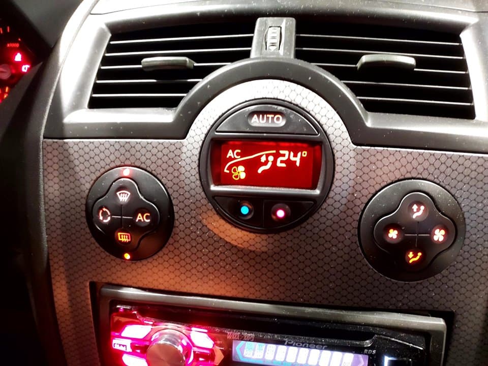 Mando climatizador RENAULT MEGANE II BERLINA 3P 5