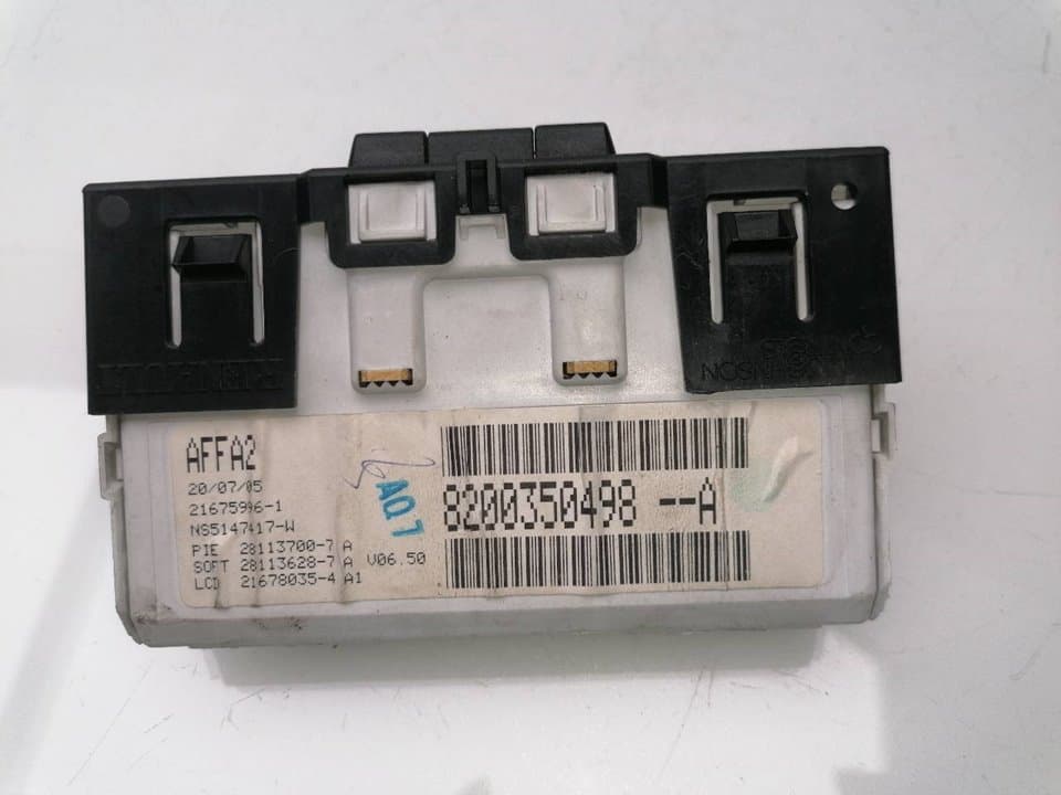 Pantalla multifuncion RENAULT MEGANE II BERLINA 3P 3
