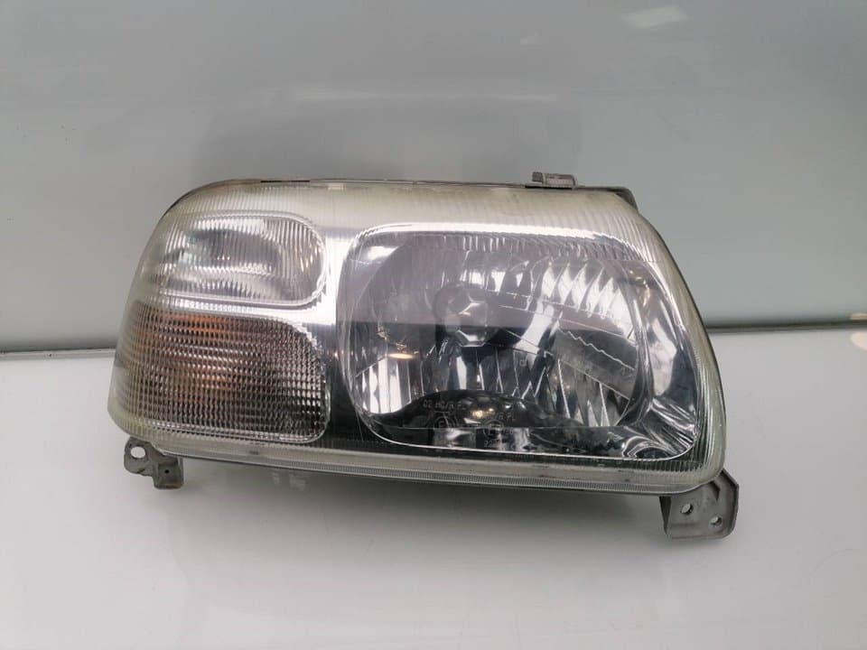 Faro derecho SUZUKI GRAND VITARA 5 PUERTAS SQ (FT)