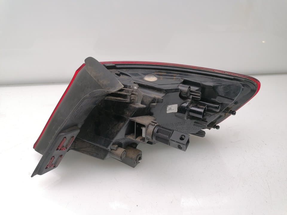Piloto trasero izquierdo AUDI A3 SPORTBACK (8VA) 3