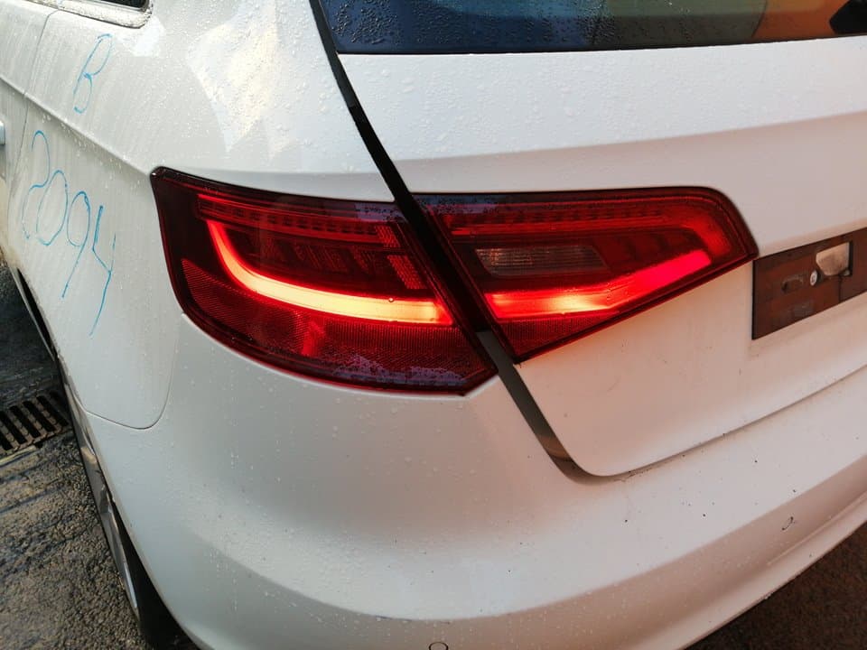 Piloto trasero izquierdo AUDI A3 SPORTBACK (8VA) 2
