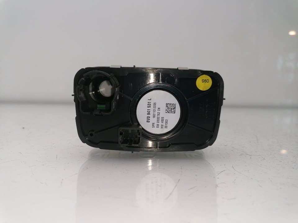 Mando luces AUDI A3 SPORTBACK (8VA) 3