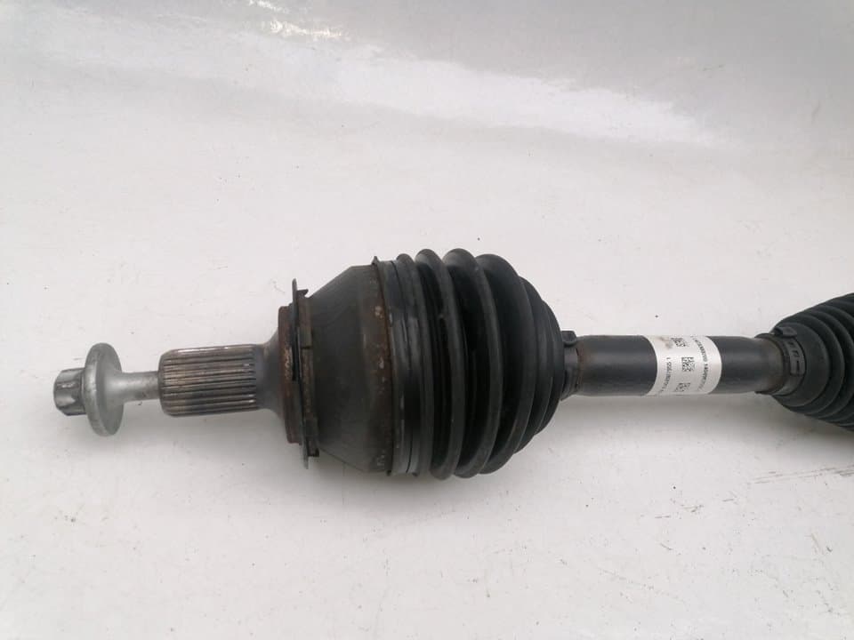Transmision delantera derecha MERCEDES-BENZ CLASE A (BM 177) 2
