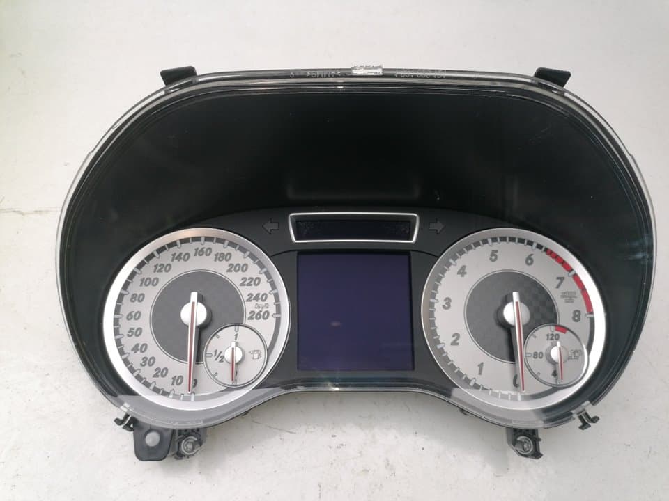 Cuadro instrumentos MERCEDES-BENZ CLASE A (BM 177)