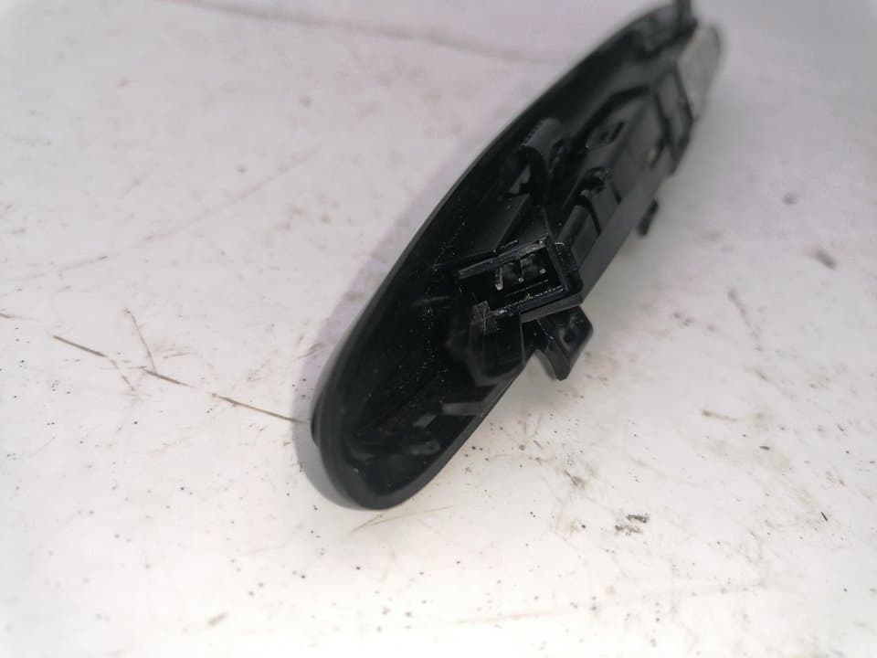 Pantalla multifuncion MERCEDES-BENZ CLASE A (BM 177) 3