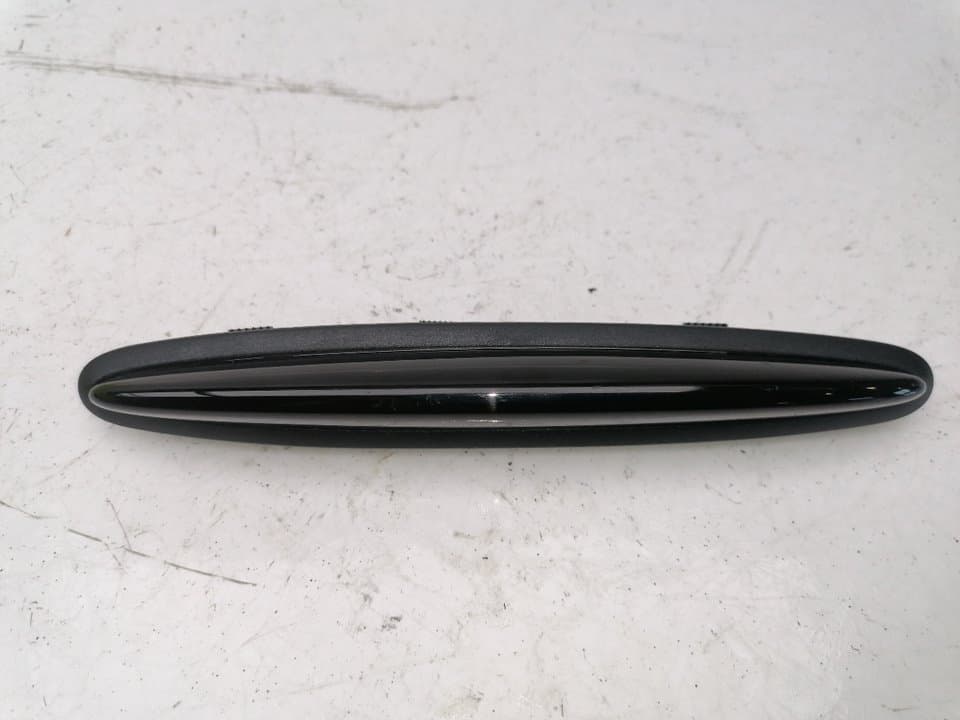 Pantalla multifuncion MERCEDES-BENZ CLASE A (BM 177)