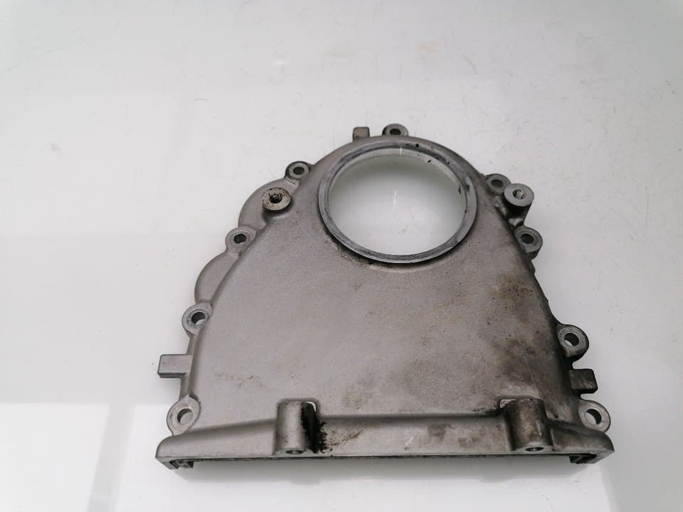 Tapa distribucion AUDI Q7 (4L)
