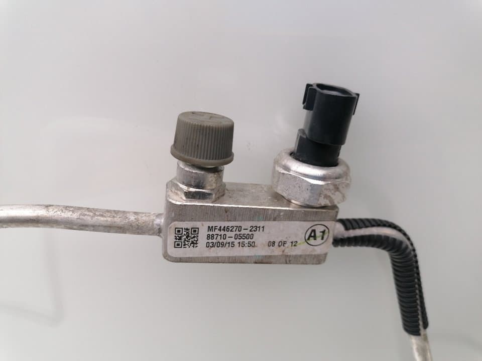 Recambio TOYOTA AVENSIS ref. 8871005500 2