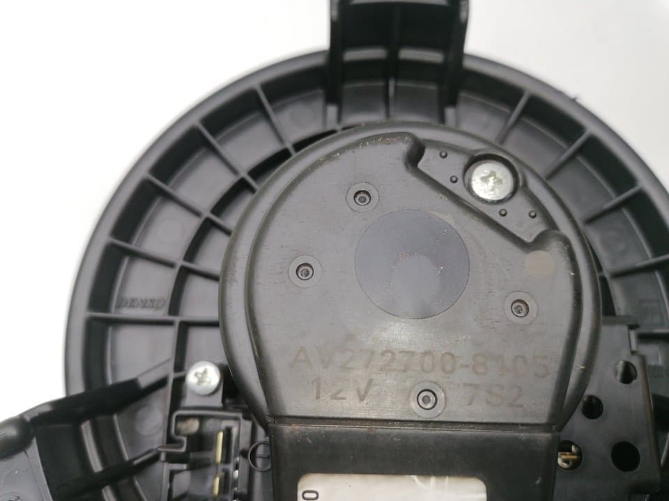 Motor calefaccion TOYOTA AVENSIS 3