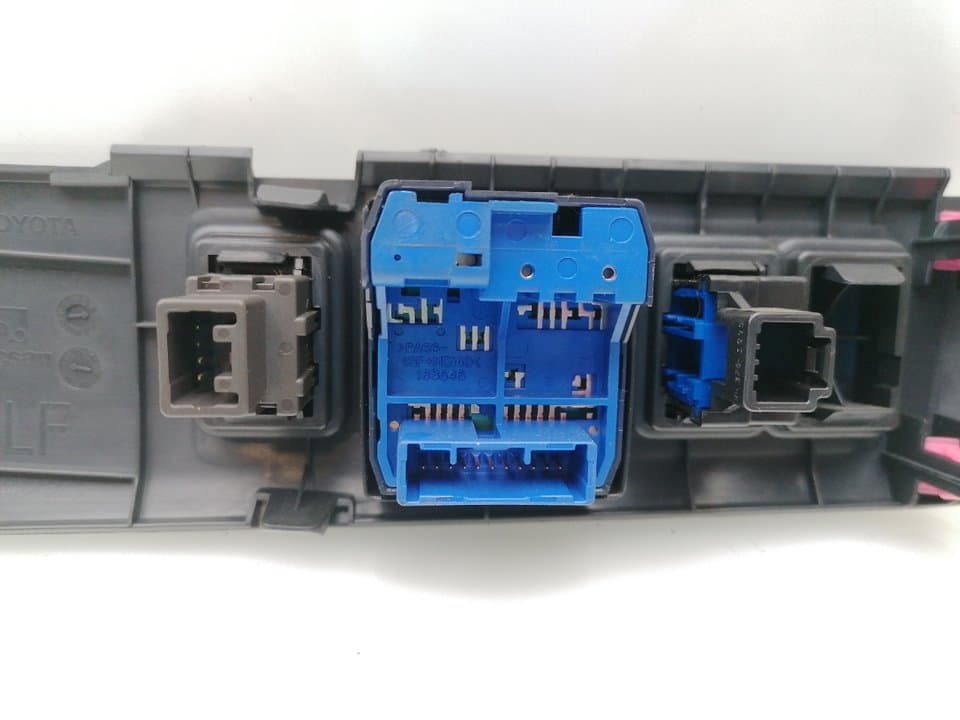 Mando multifuncion TOYOTA AVENSIS 3