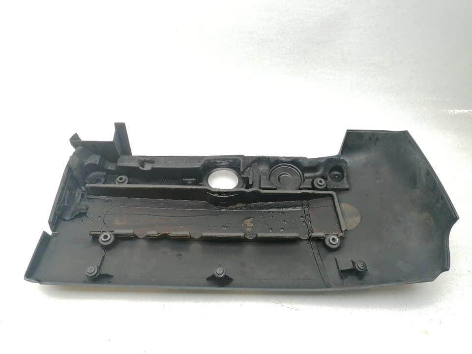 Tapa motor MERCEDES-BENZ CLASE C (W204) BERLINA 4