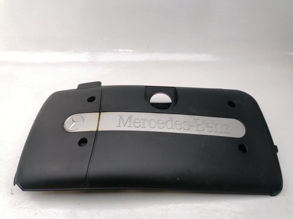 Tapa motor MERCEDES-BENZ CLASE C (W204) BERLINA