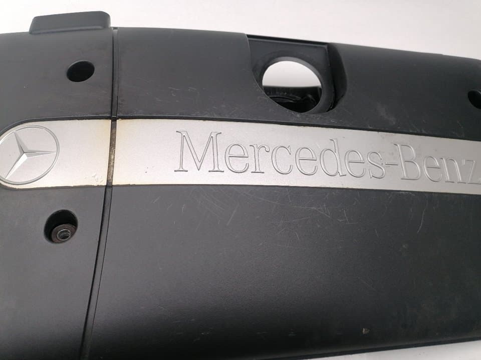 Tapa motor MERCEDES-BENZ CLASE C (W204) BERLINA 3