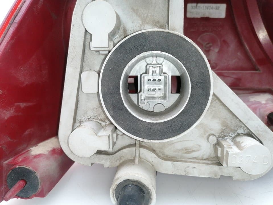 Piloto trasero derecho FORD FOCUS 3
