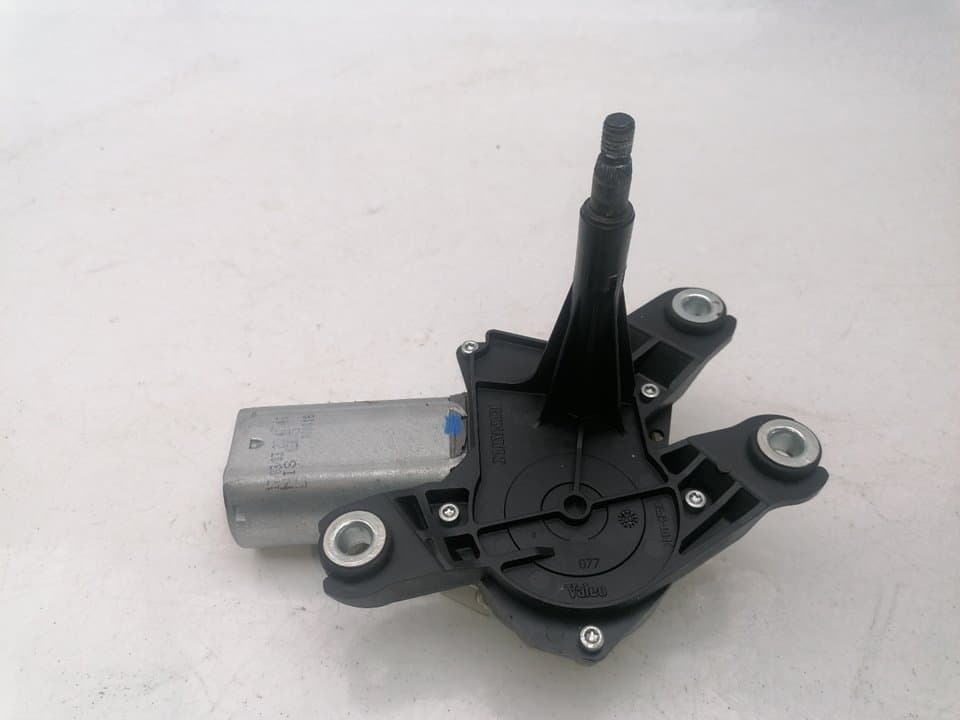 Motor limpia trasero NISSAN PRIMERA BERLINA (P12) 4