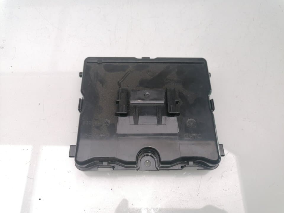 Modulo electronico NISSAN X-TRAIL (T30) 4