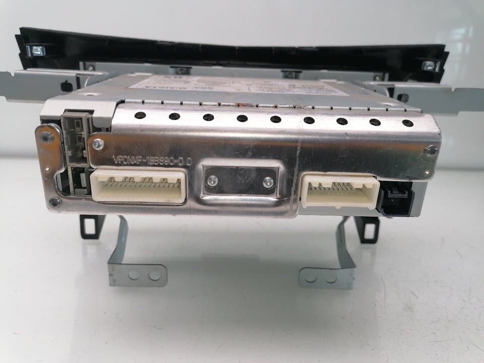 Sistema audio / radio cd NISSAN X-TRAIL (T30) 4