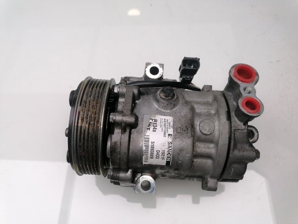 Recambio FIAT DOBLO ref. 51893889 5