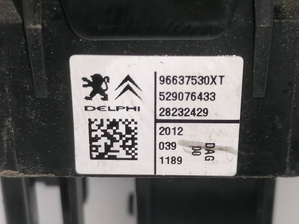 Mando elevalunas delantero izquierdo CITROEN C1 2