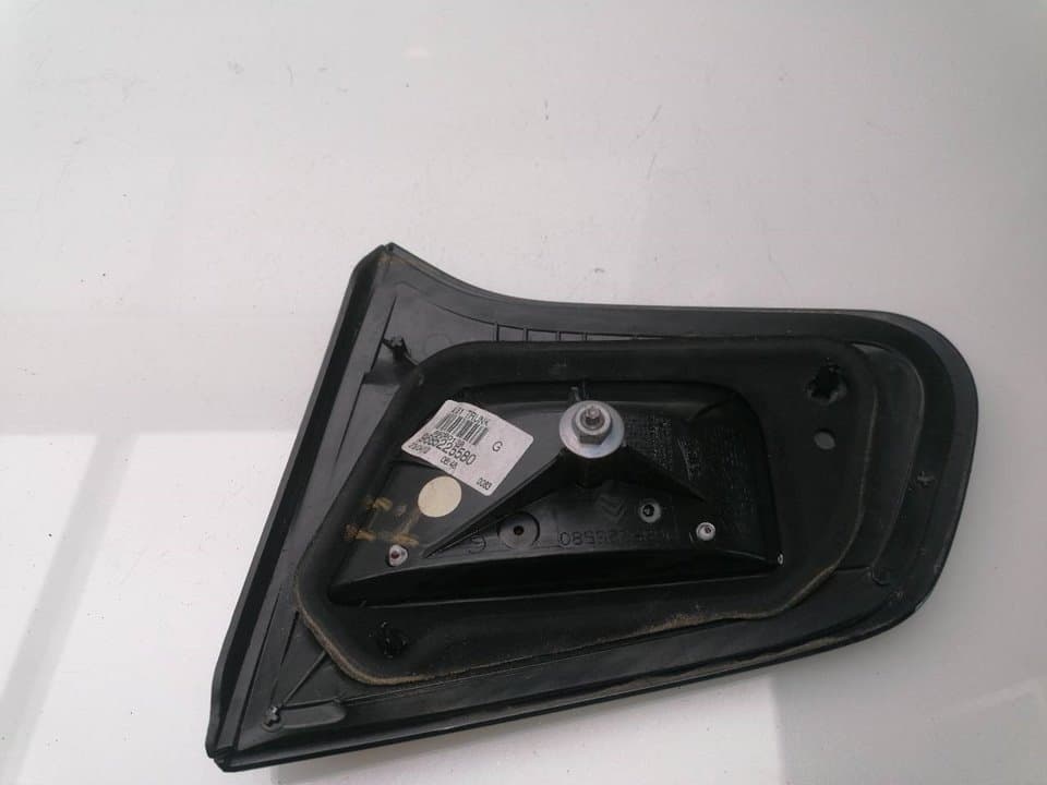 Piloto trasero izquierdo CITROEN C1 2