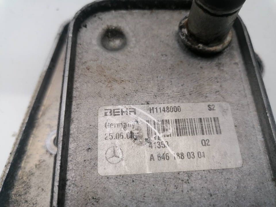 Radiador aceite MERCEDES-BENZ VITO (W639) BASIC, COMBI 2