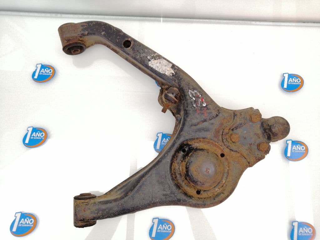 Brazo suspension inferior delantero izquierdo SUZUKI VITARA SE/SV (ET) 3