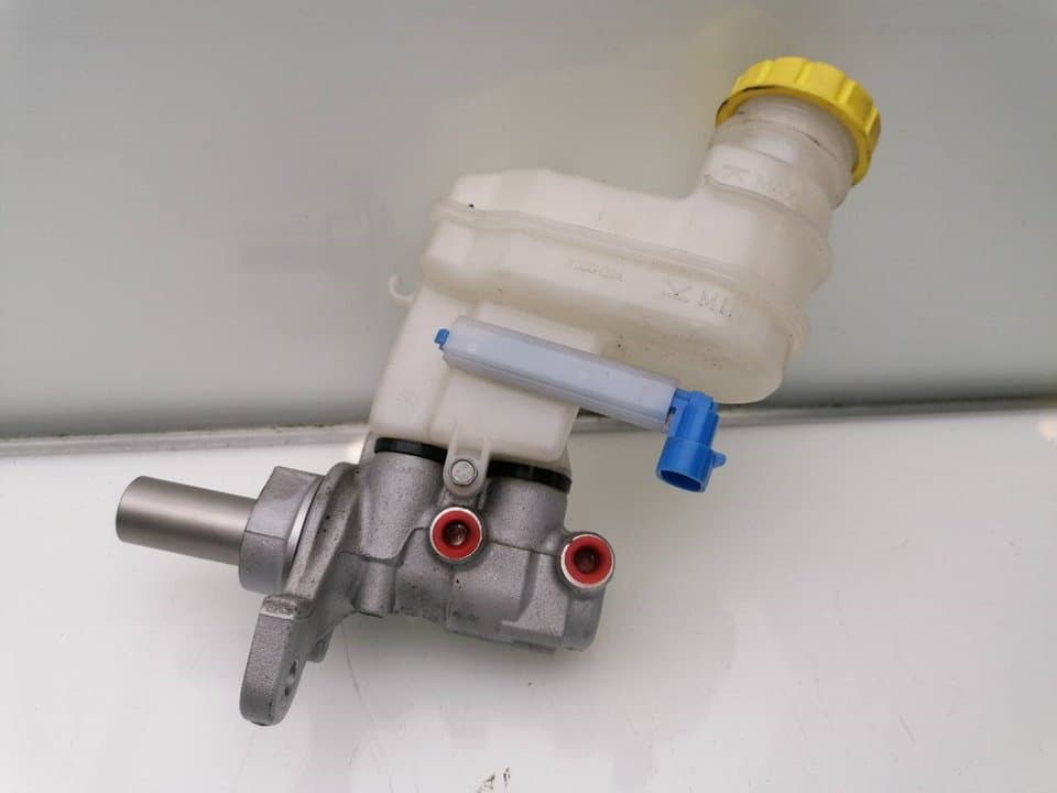 Bomba freno FIAT 500 X (334) 4