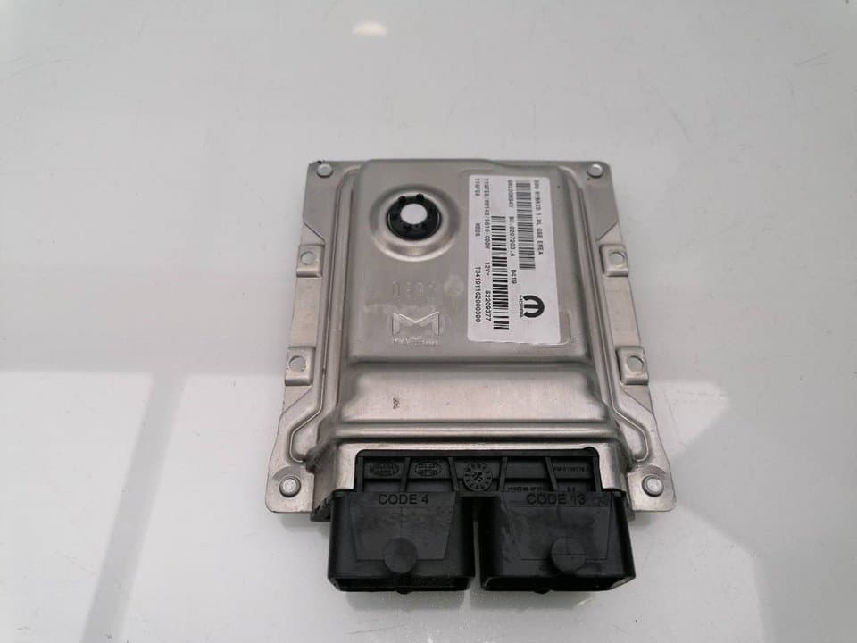 Centralita motor uce FIAT 500 X (334)