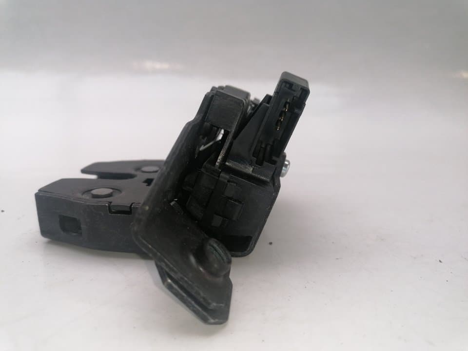 Cerradura maletero / porton OPEL INSIGNIA GRAND SPORT 4