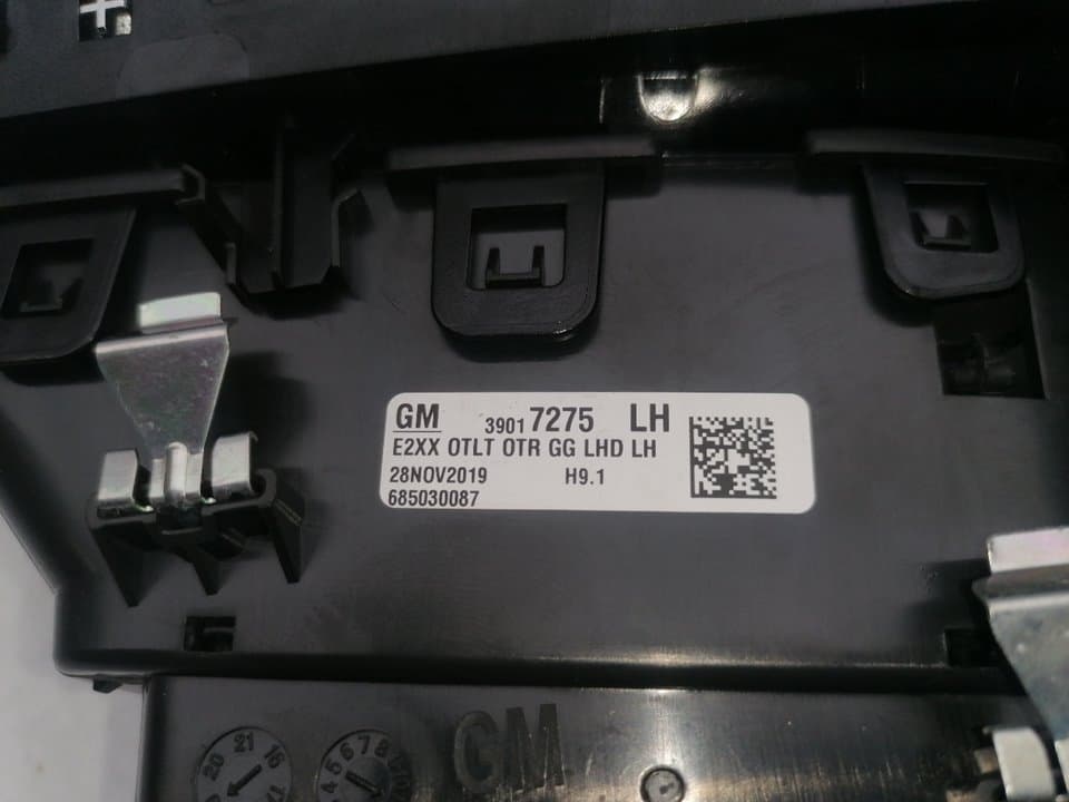 Recambio OPEL INSIGNIA GRAND SPORT ref. 39017275 2