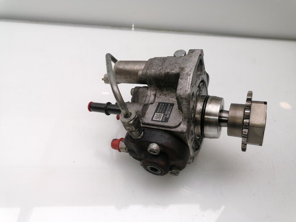 Bomba inyeccion OPEL INSIGNIA GRAND SPORT 4