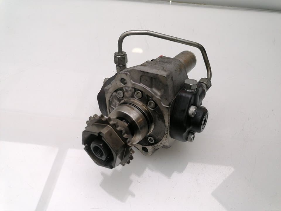 Bomba inyeccion OPEL INSIGNIA GRAND SPORT