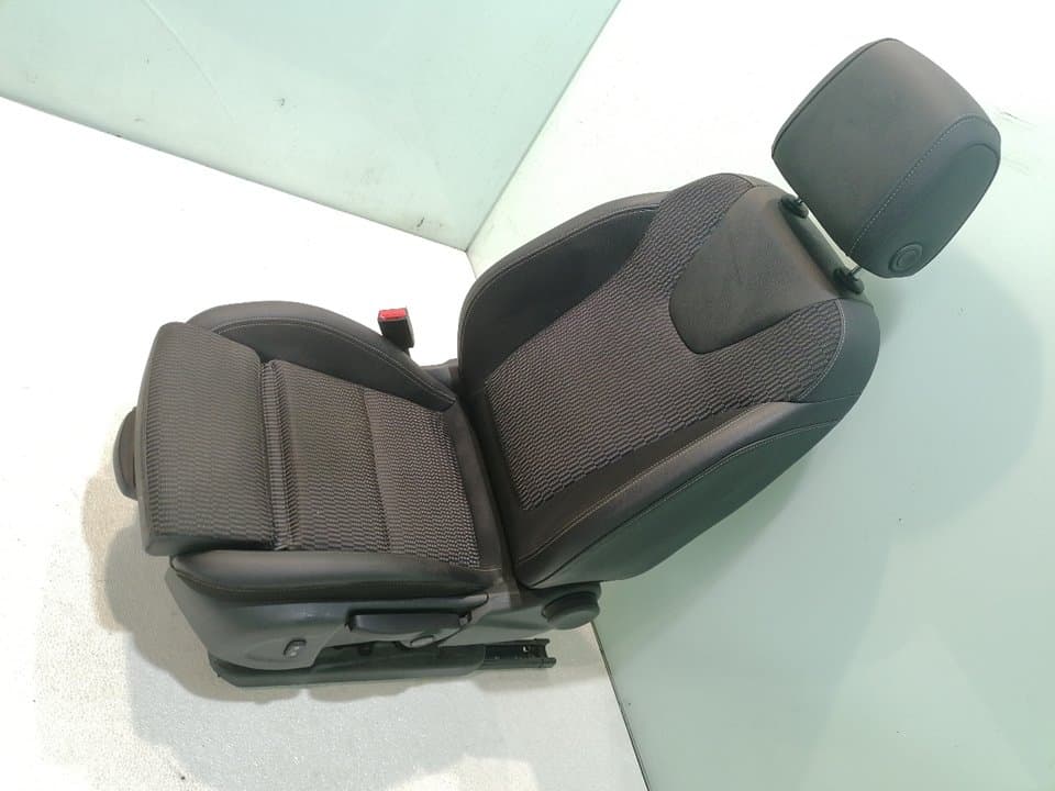Asiento delantero izquierdo OPEL INSIGNIA GRAND SPORT 5