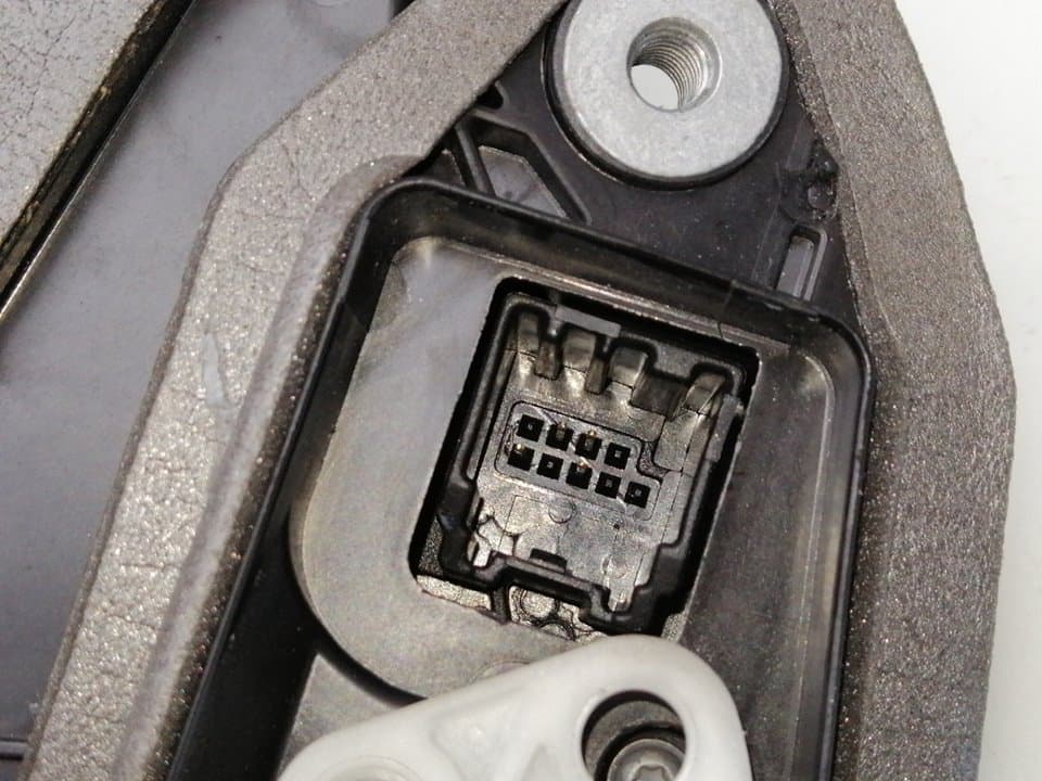 Cerradura puerta delantera derecha OPEL INSIGNIA GRAND SPORT 2