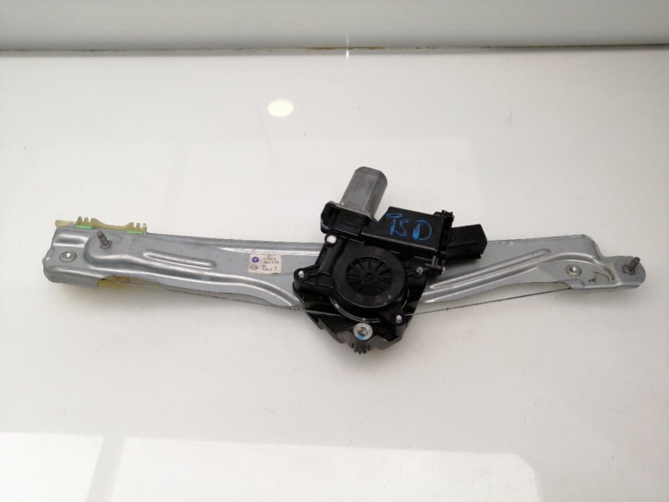Motor elevalunas trasero derecho OPEL INSIGNIA GRAND SPORT