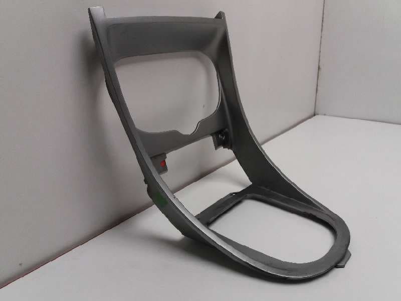 Plastico PEUGEOT 307 BREAK / SW (S1) 2