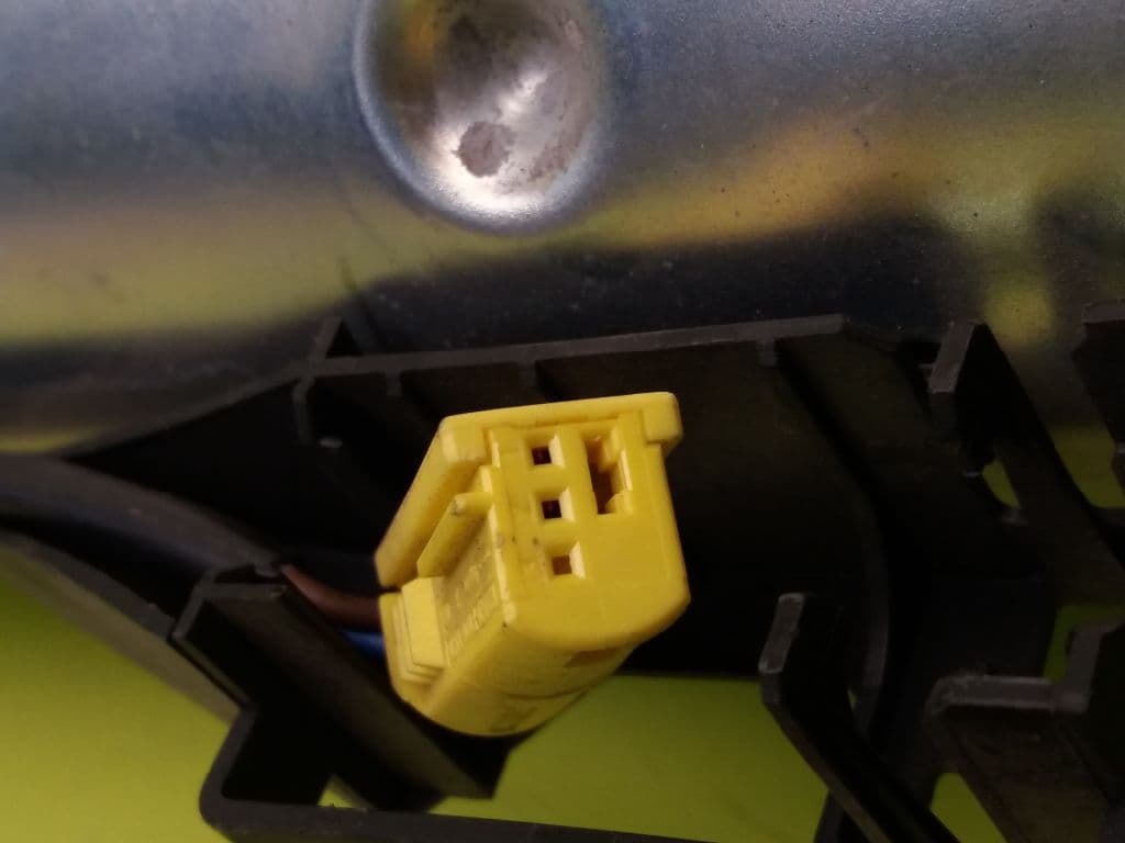 Airbag delantero derecho VOLKSWAGEN PASSAT BERLINA (3A2) 5