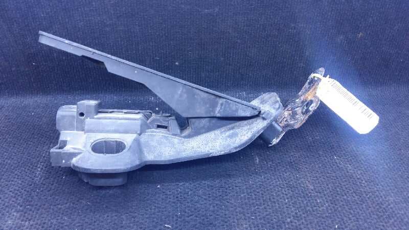 Pedal acelerador VOLKSWAGEN PASSAT VARIANT (3A5) 4