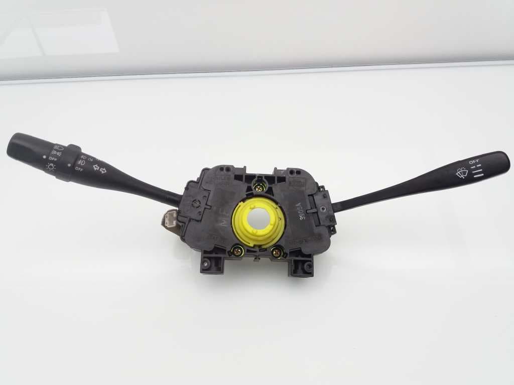 Mando multifuncion NISSAN PICK-UP (Y720)